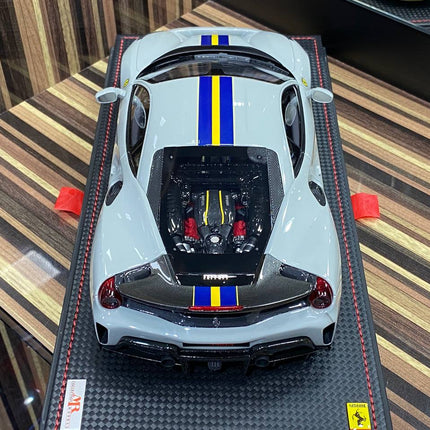 MR Collection Ferrari 488 Pista 1:18 Resin Model Car Grey - scale model for display