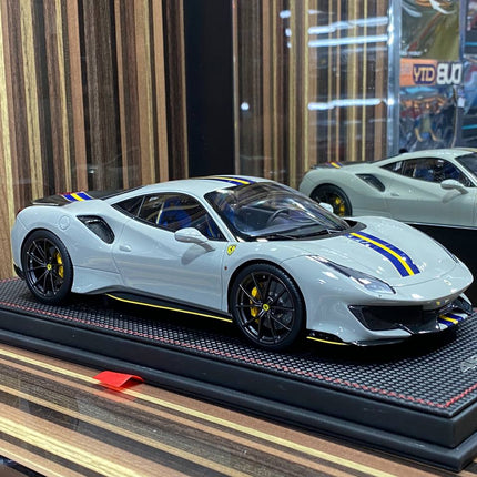 MR Collection Ferrari 488 Pista 1:18 Resin Model Car Grey - detailed collector display model