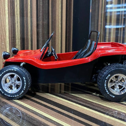 Solido 1:18 Diecast Buggy Meyer Manx Red Model Car - studio product photo of the scale model