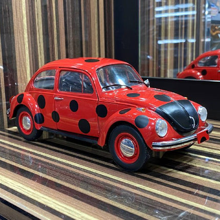 1/18 Diecast Volkswagen Beetle Kafer 1303 "Marienkafer" Red Solido Model Car - detailed collector display model