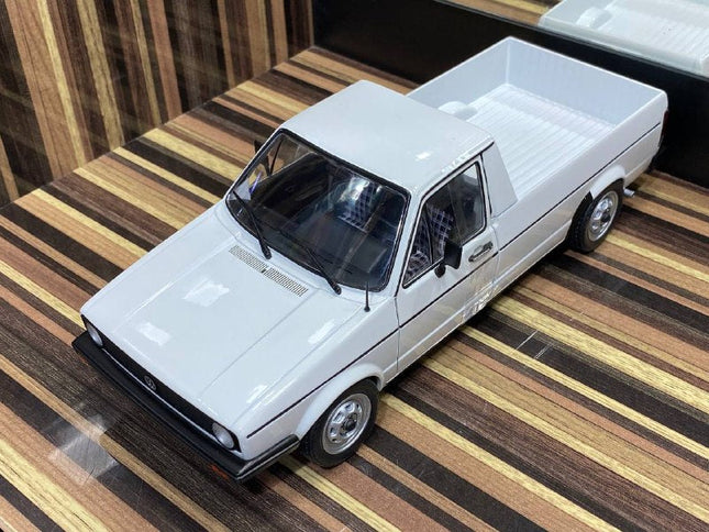 Solido 1/18 Diecast Volkswagen Caddy White - studio product photo of the scale model