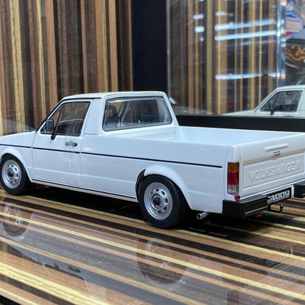 Solido 1/18 Diecast Volkswagen Caddy White - premium collector scale model