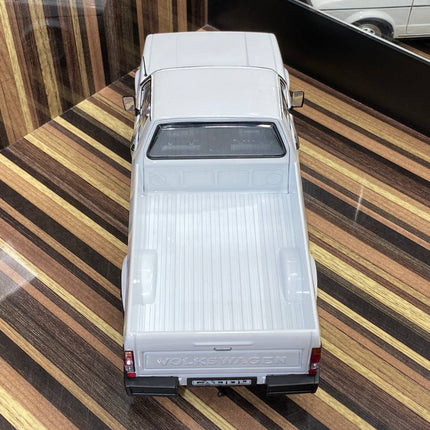 Solido 1/18 Diecast Volkswagen Caddy White - scale model for display