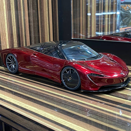 AutoArt McLaren Speedtail Red 1:18 Diecast Model Car - detailed collector display model