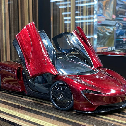 AutoArt McLaren Speedtail Red 1:18 Diecast Model Car - premium collector scale model