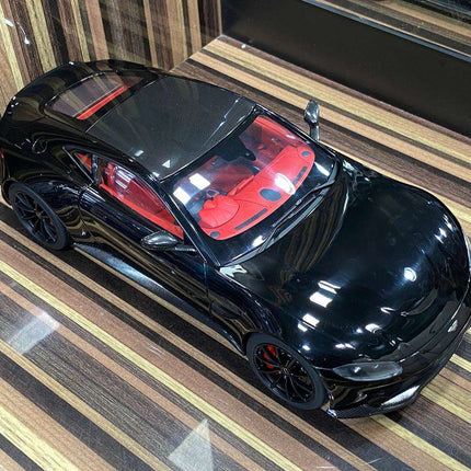 AutoArt Aston Martin Vantage 2019 Jet Black 1:18 Diecast Model Car - scale model for display