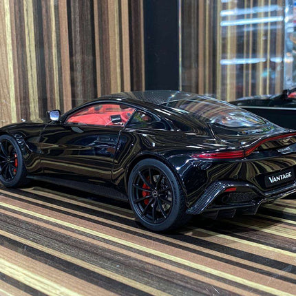 AutoArt Aston Martin Vantage 2019 Jet Black 1:18 Diecast Model Car - showroom-quality model replica