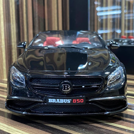 GT Spirit 1:18 Mercedes-Benz Brabus 850 S Class Cabriolet Black Resin Model - studio product photo of the scale model