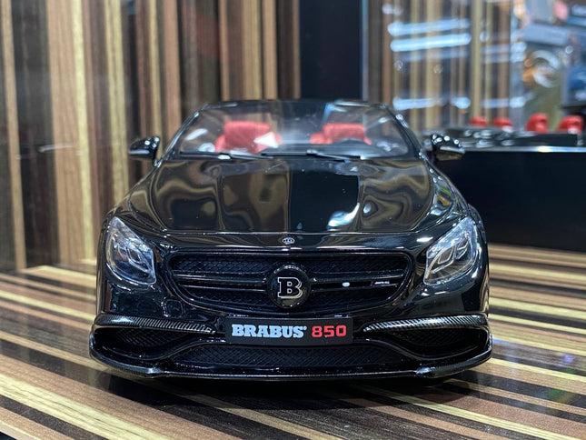 GT Spirit 1:18 Mercedes-Benz Brabus 850 S Class Cabriolet Black Resin Model - studio product photo of the scale model