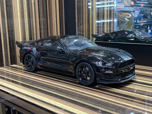 1/18 Diecast Ford Mustang Shelby GT500 Dragon Snake Black GT Spirit Model Car - detailed collector display model