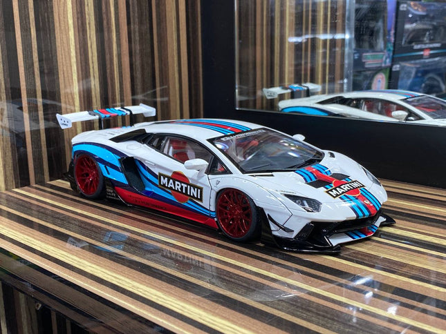 AutoArt Lamborghini Aventador Liberty Walk White 1:18 Diecast Model Car - detailed collector display model