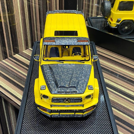 Motorhelix 1:18 Mercedes-Benz G63 MANSORY Yellow Resin Model - detailed model car replica