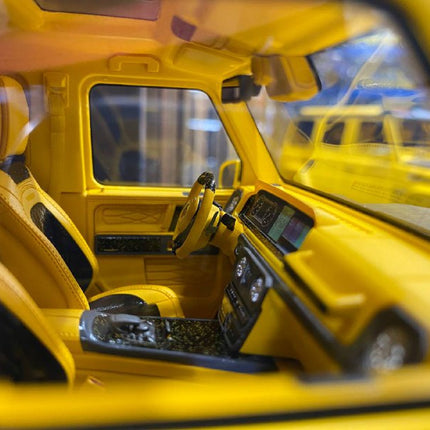 Motorhelix 1:18 Mercedes-Benz G63 MANSORY Yellow Resin Model - scale model collectible piece