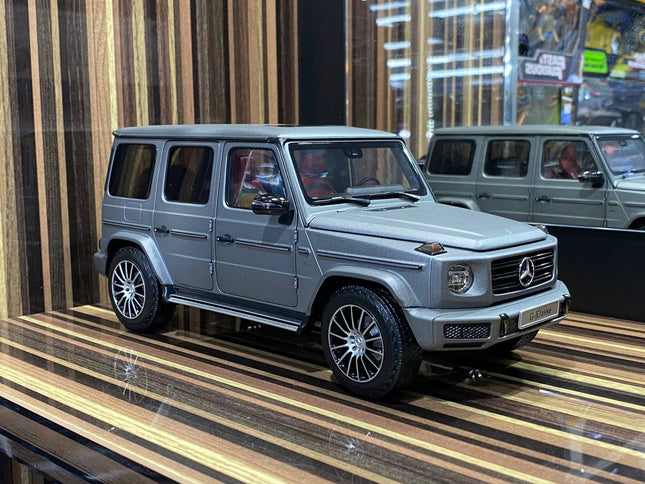 Minichamps 1:18 Mercedes Benz G63 Dealer Edition Diecast Model Matt Grey - detailed collector display model