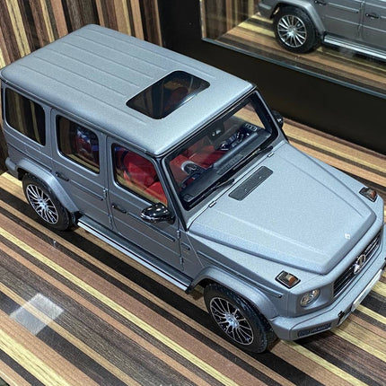 Minichamps 1:18 Mercedes Benz G63 Dealer Edition Diecast Model Matt Grey - premium collector scale model