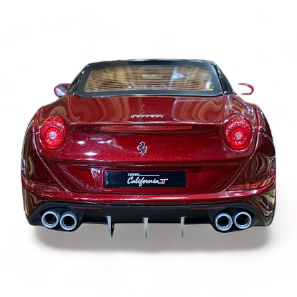 Bburago Ferrari California T Red "Signature Series" 1/18 Diecast Model Car - showroom-quality model replica