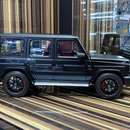 Mini Champs 1/18 Mercedes-Benz AMG G63 2018 Black Diecast Model - collectible scale model car