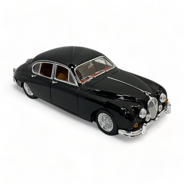 1/18 Diecast Bongo Jaguar Mark II BLACK 1959 Scale Model Car - studio product photo of the scale model