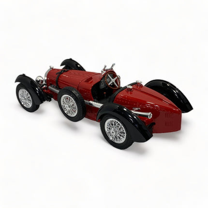 Bongo Bugatti Type 59 1934 1:18 Red Diecast Model Car - showroom-quality model replica
