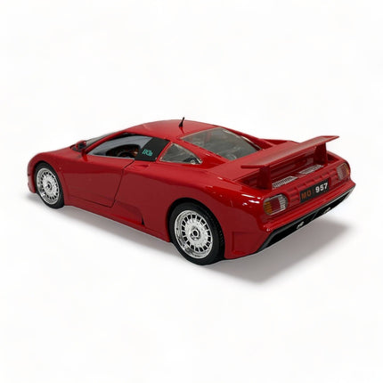 Bburago Bugatti EB 110 1:18 Diecast Model Car Red - fine detailed model replica