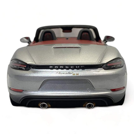 Minichamps Porsche Boxster 25 Jahre Silver 1:18 Diecast Model Car - detailed die-cast style model