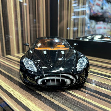 AutoArt Aston Martin One-77 Black 1:18 Diecast Model Car - collector edition scale model