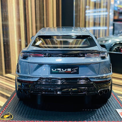 MR Collection Models Lamborghini URUS S 1/18 Resin Model Grigio Telesto - premium collector scale model