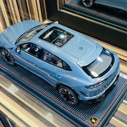 MR Collection Models Lamborghini URUS S 1/18 Resin Model Grigio Telesto - scale model for display