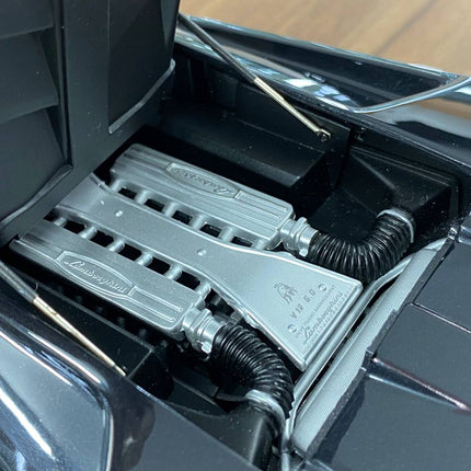 AutoArt Lamborghini Diablo 6.0 Metallic Black 1:18 Diecast Model Car - collector edition scale model