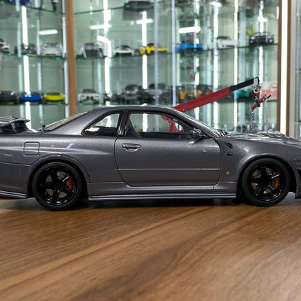 MotorHelix 1:18 Nissan Skyline GT-R R34 Nismo Z-Tune Gun Metallic Diecast Model - collectible scale model car