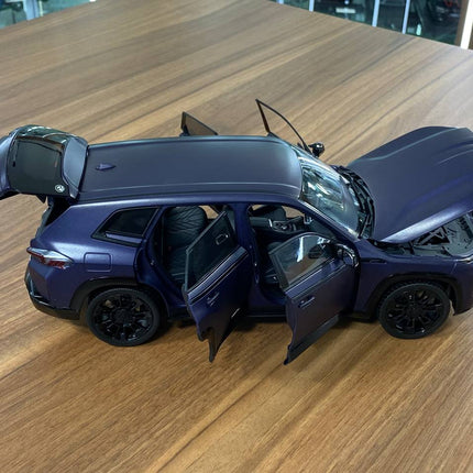 Minichamps 1:18 BMW XM KITH Diecast Model Car Frozen Techno Violet - detailed die-cast style model