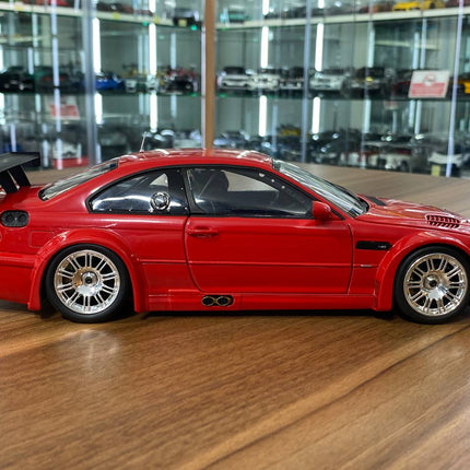 Minichamps BMW M3 GTR 2001 1:18 Red Diecast Model Car - showroom-quality model replica