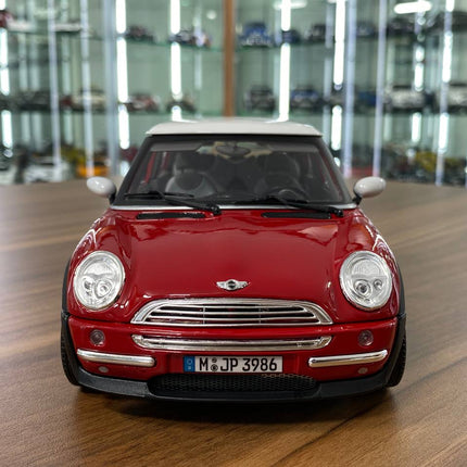 Bburago Mini Cooper 1/18 Diecast Model Car Red Full Opening - studio product photo of the scale model