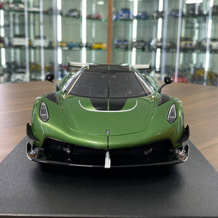 GT Spirit 1:18 Koenigsegg Jesko Attack Plus Green Resin Model - studio product photo of the scale model