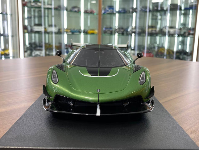 GT Spirit 1:18 Koenigsegg Jesko Attack Plus Green Resin Model - studio product photo of the scale model