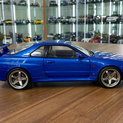 Solido 1/18 Nissan Skyline GT-R R34 Blue Diecast Model - collectible scale model car