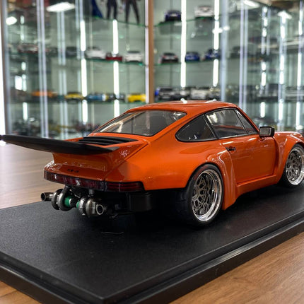 1/18 Diecast Solido Porsche KS-R 2022 Orange - fine detailed model replica