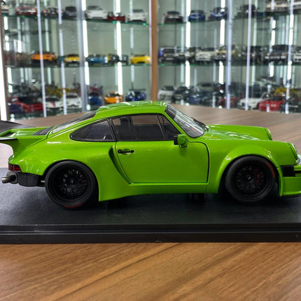1/18 Diecast Solido Porsche KS-R 2022 Green VERT - collectible scale model car