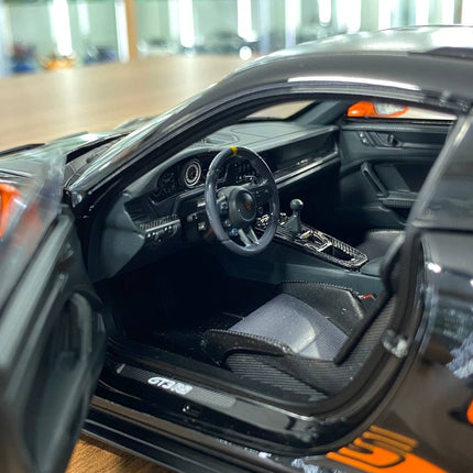 Minichamps Porsche 911 (992) GT3 RS Weissach Paket 1:18 Diecast Model Black - scale model collectible piece