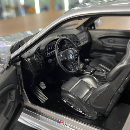 Solido BMW M3 E36 Coupe 1990 1:18 Diecast Model Car Artic Silver - collector edition scale model