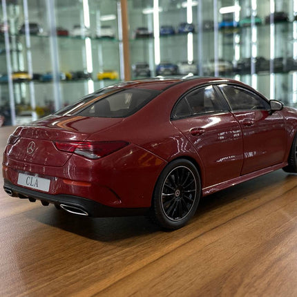 Solido 1/18 Mercedes-Benz CLA C118 AMG Line 2019 Rouge Patagonie Maroon Diecast - fine detailed model replica