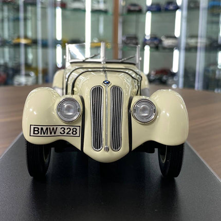 Minichamps BMW 328 Roadster 1938 1:18 White Diecast Model Car - studio product photo of the scale model