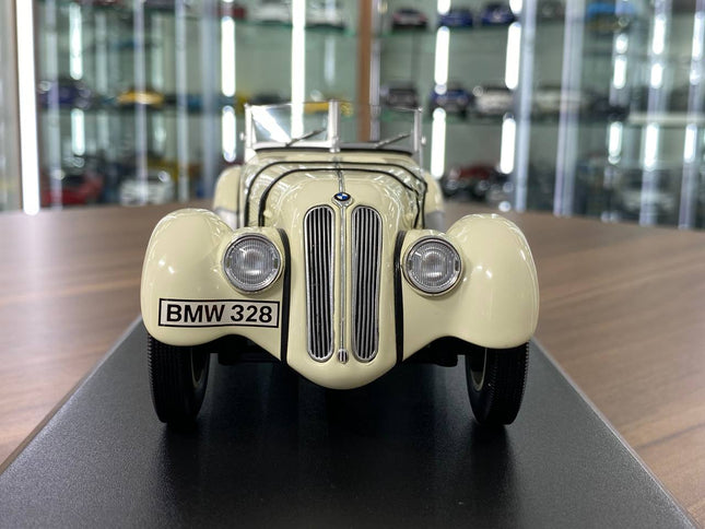 Minichamps BMW 328 Roadster 1938 1:18 White Diecast Model Car - studio product photo of the scale model