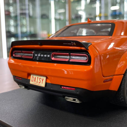 Solido 1:18 Diecast Dodge Challenger R/T Scat Pack Wide Body Hazzard Tribute 2023 Orange - scale model for display