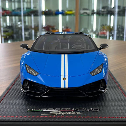 MR Collection 1/18 Lamborghini Huracan EVO Spyder Blu Le Mans Resin Model - studio product photo of the scale model
