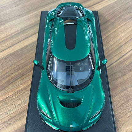 GT Spirit 1:18 Koenigsegg Gemera Resin Model Green - scale model for display