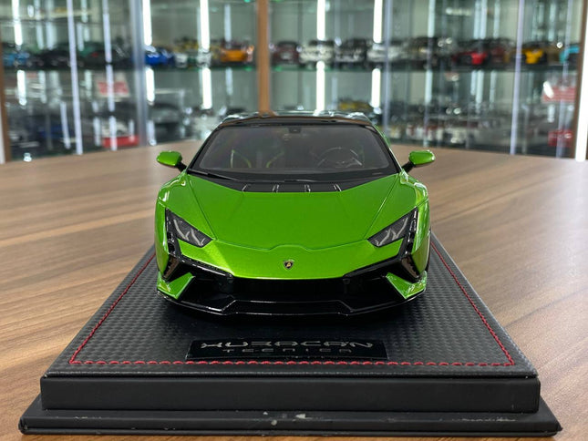 MR Collection 1:18 Lamborghini Huracan Tecnica Green Resin Model - studio product photo of the scale model