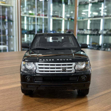 Bburago Land Rover Range Rover Sport 1/18 Diecast Model Car Black - studio product photo of the scale model