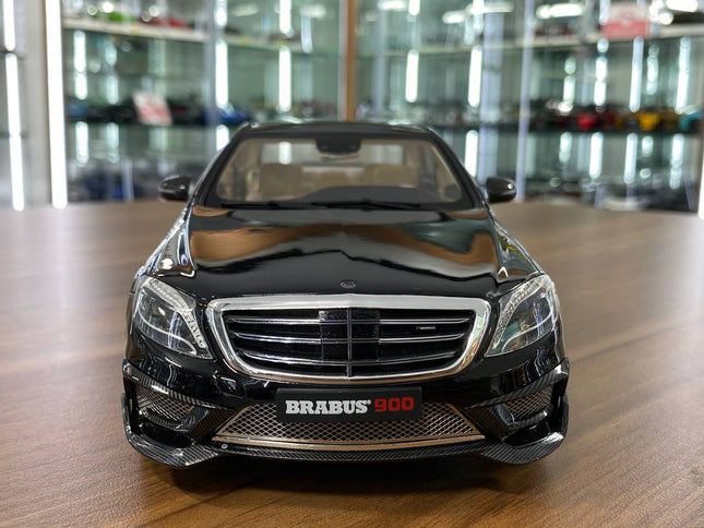 GT Spirit 1:18 Mercedes-Benz Brabus 900 Black Resin Model Limited Edition - studio product photo of the scale model