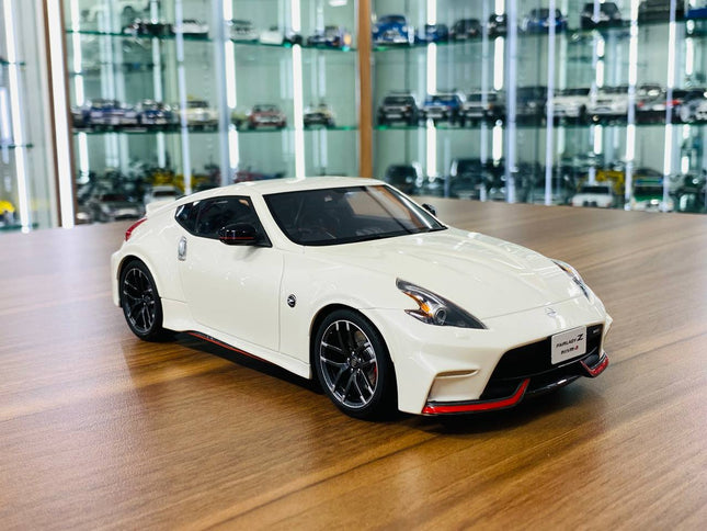 GT Spirit Nissan Fairlady 370Z Nismo 1/18 Resin Model White - detailed collector display model